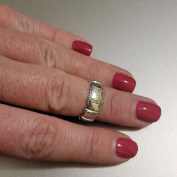 Sterling Silver Band Ring Size 6.75 - Picture 9 of 9